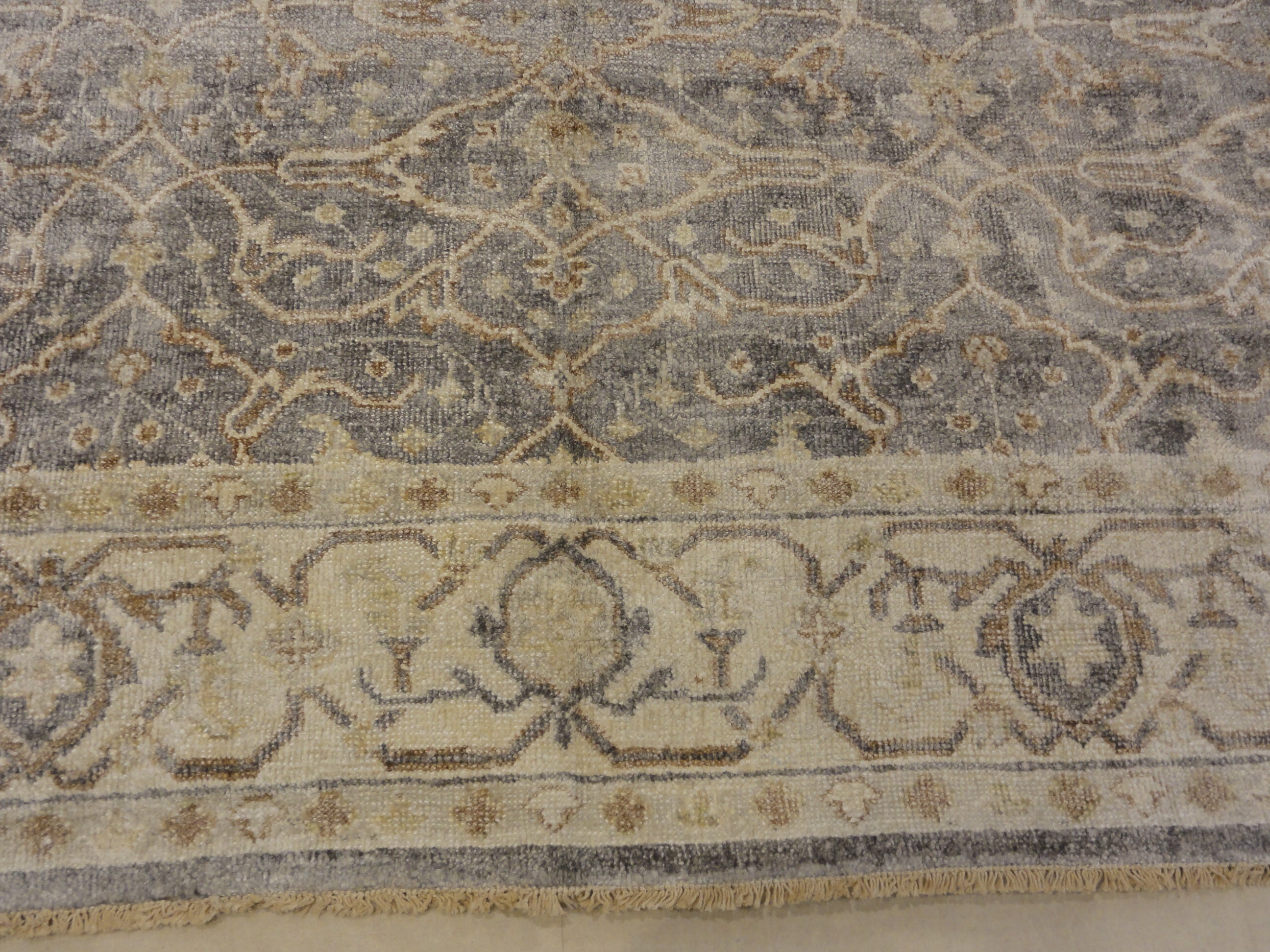 30659 Sari Grey Silk