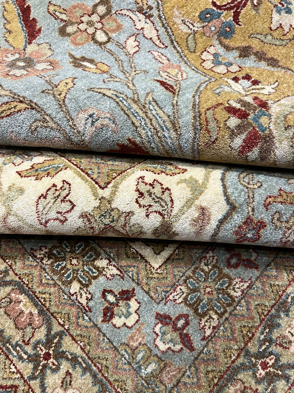 Finest Haji-Jalili Tabriz all organic dyes and hand sput wool 29182