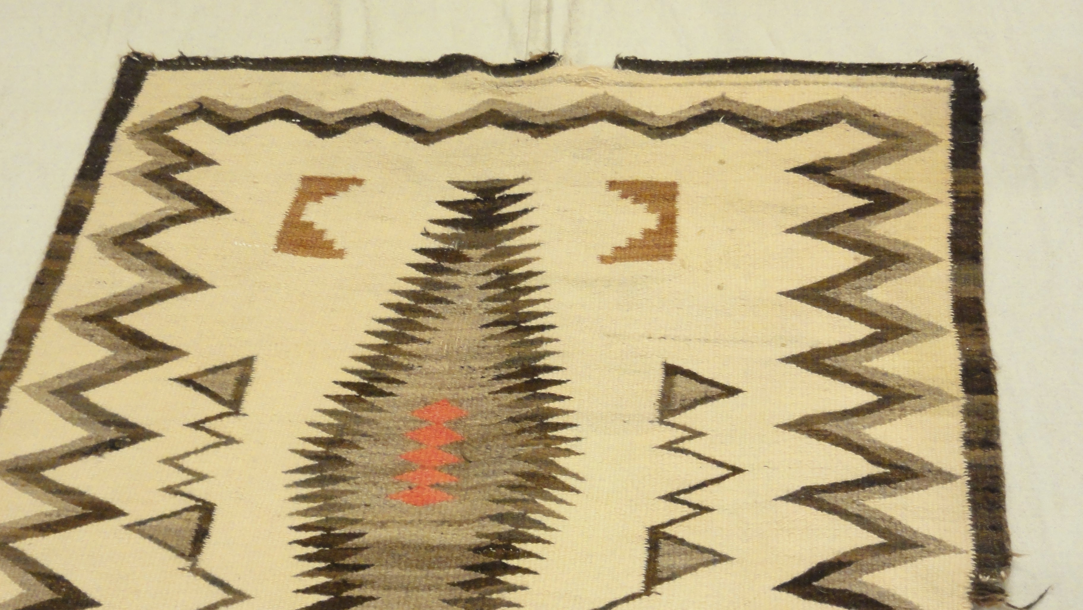 34657 Antique Navajo Rug