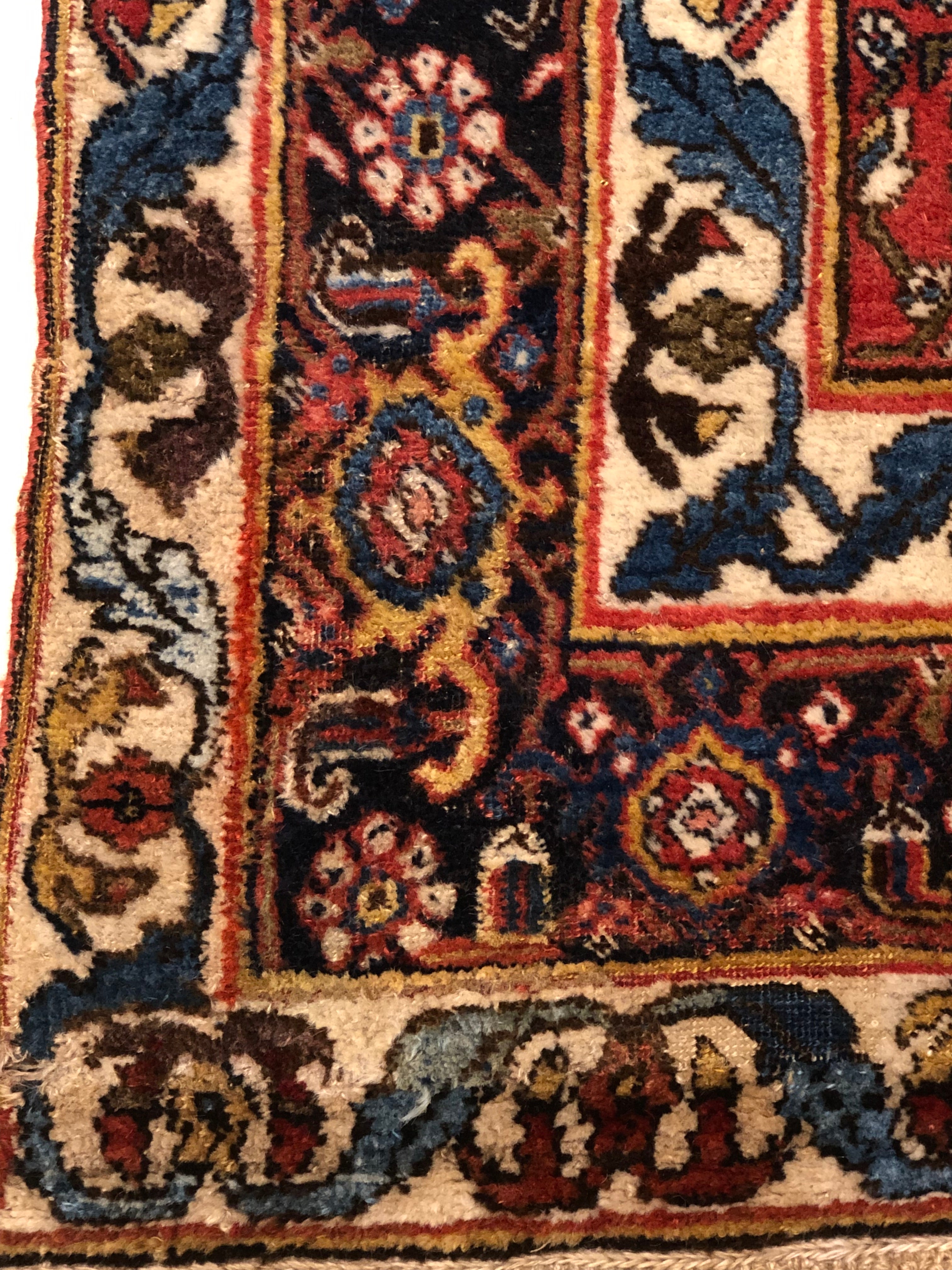 Antique Bidjar Halvaii Rug 38022