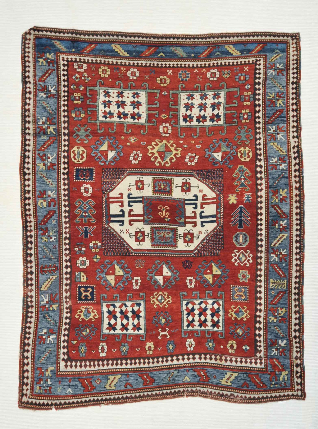 sAndMore_Antique_Kazak_RUg