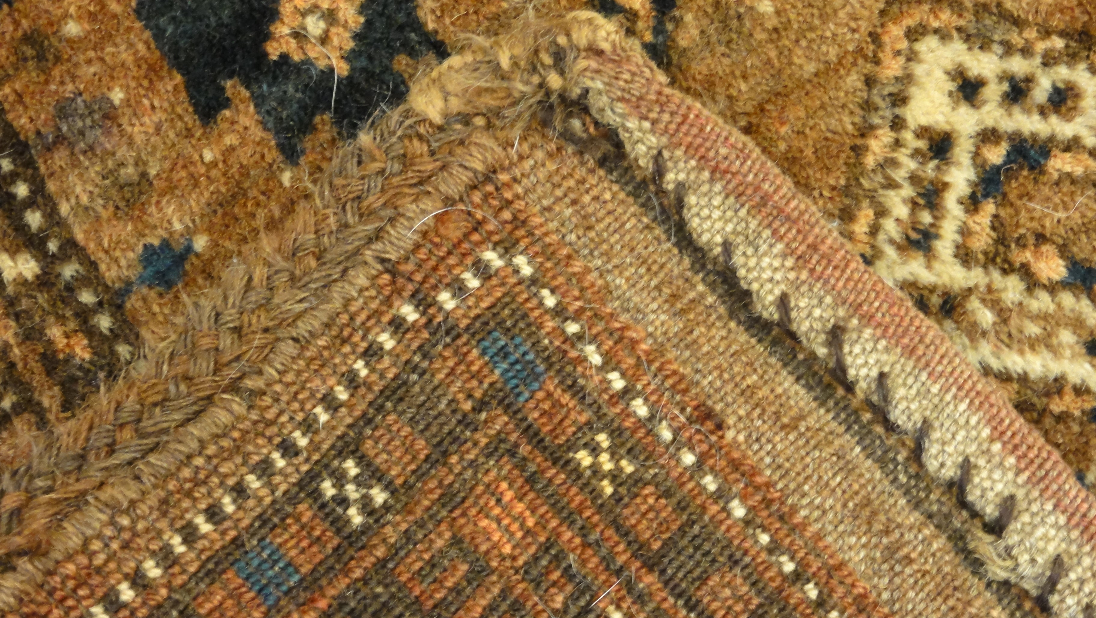 34645 Antique Turkoman Rug