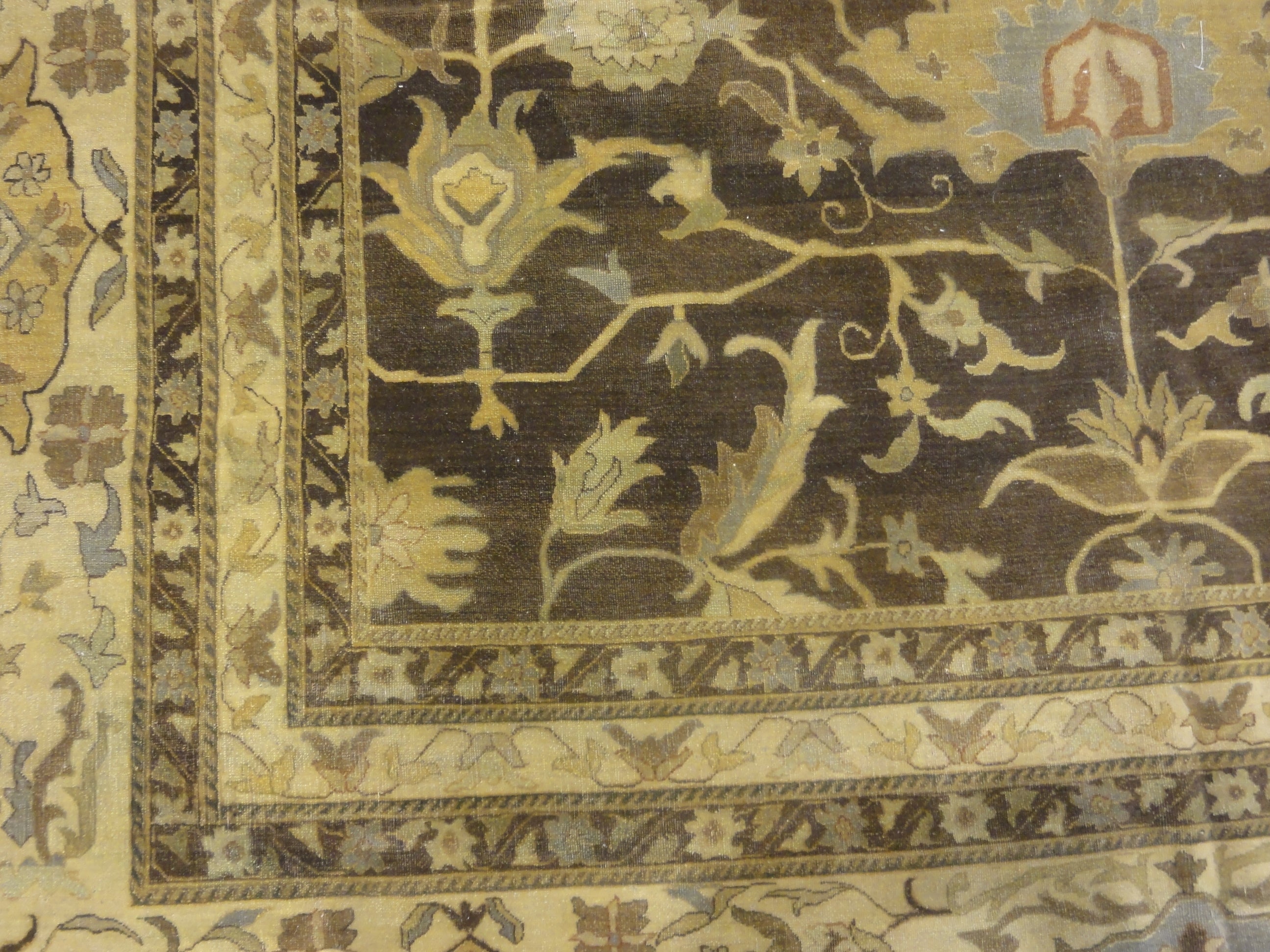 Antique Larestan Ivory Rug 30465