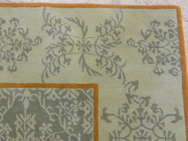 Finest Tibetan Rug 29476