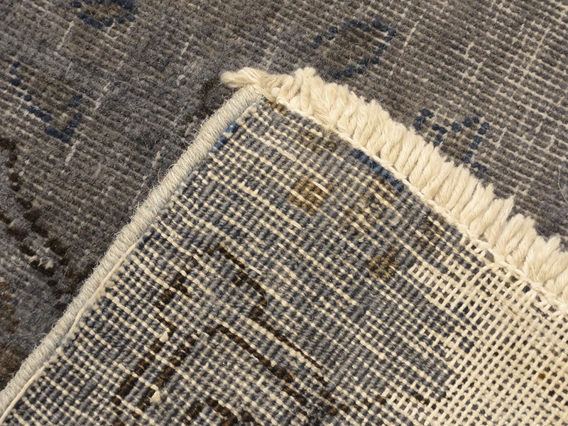 30255 Vintage Persian Rug