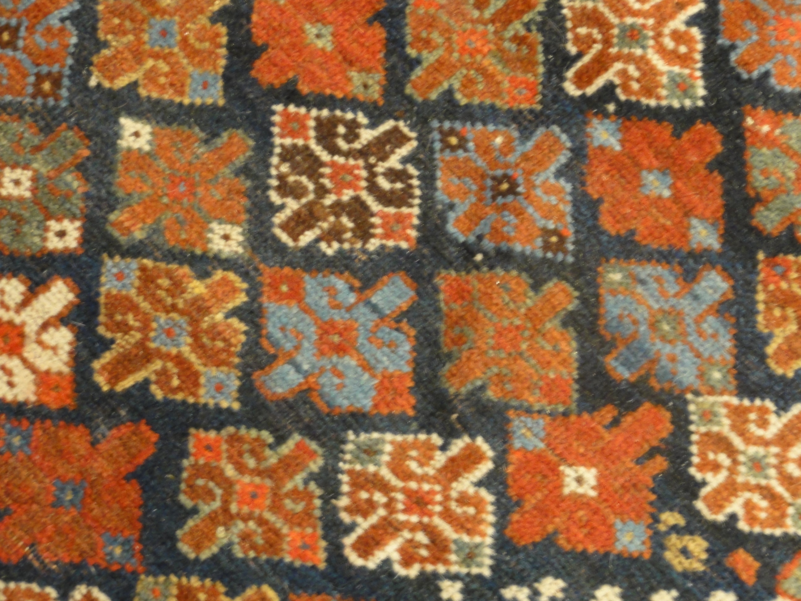 Antique Qashqai Rug 29870