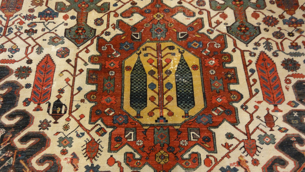 Antique Baktiari 34012