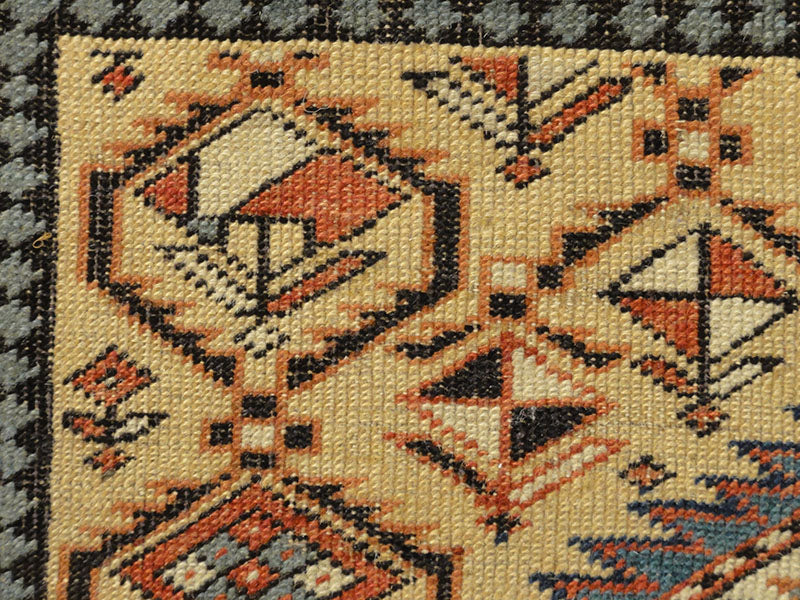 Antique Shirvan Fine Prayer Rug 30820