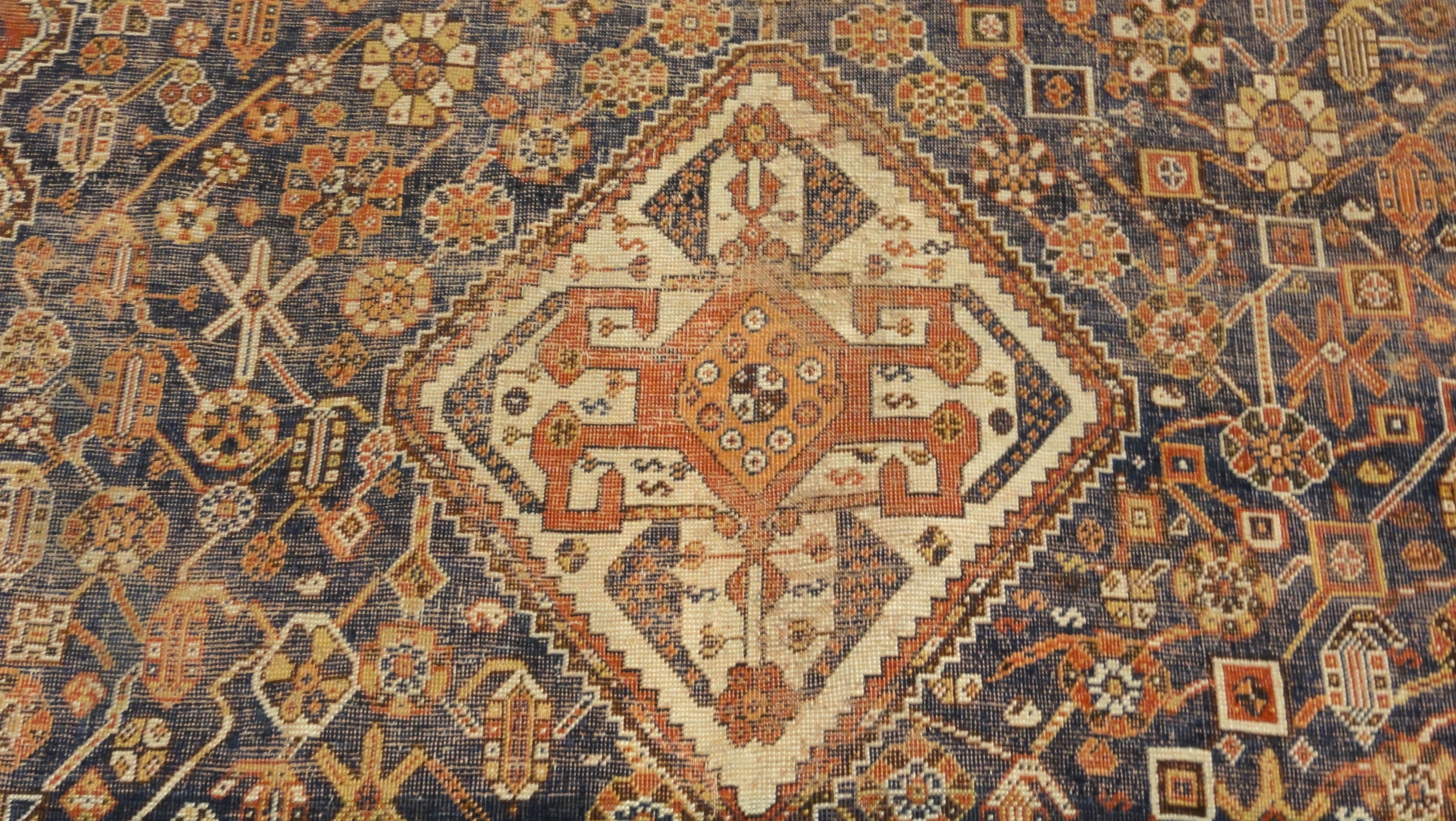 34720 Qashqai Rug