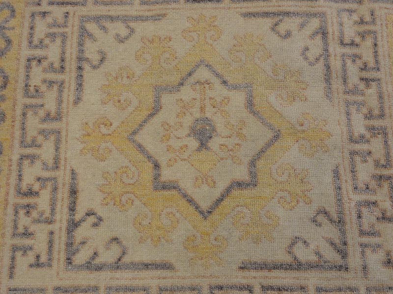 Finest Khotan Rug 32638