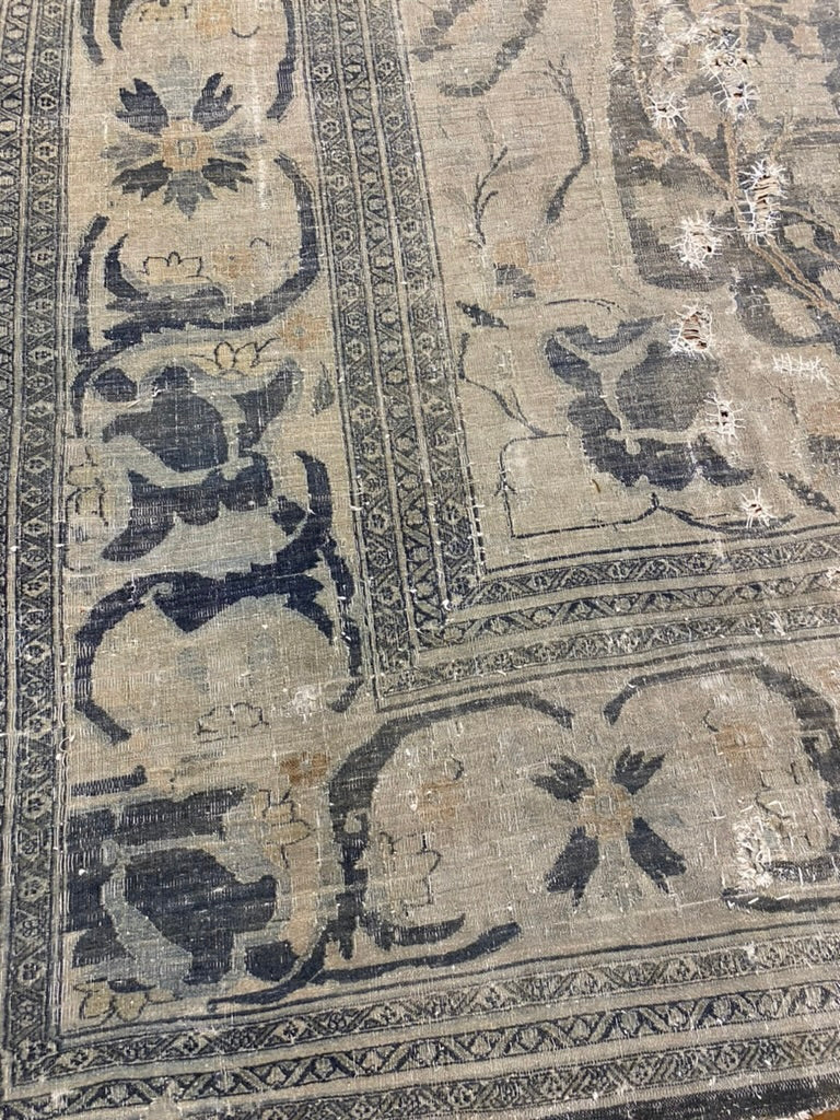 Antique Persian Dorokhsh 24331