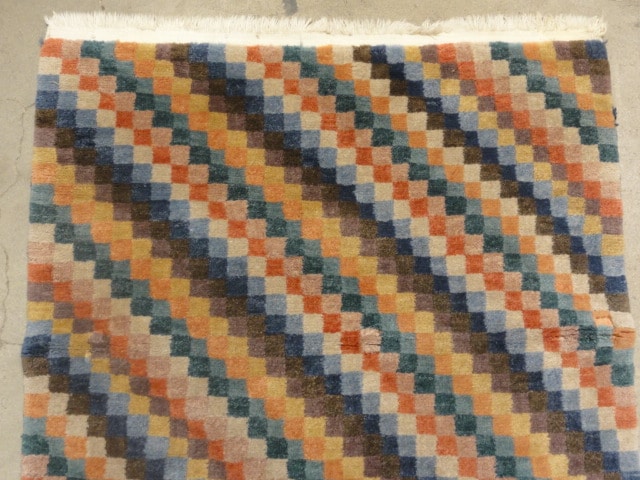 29878 Tibetan Runner