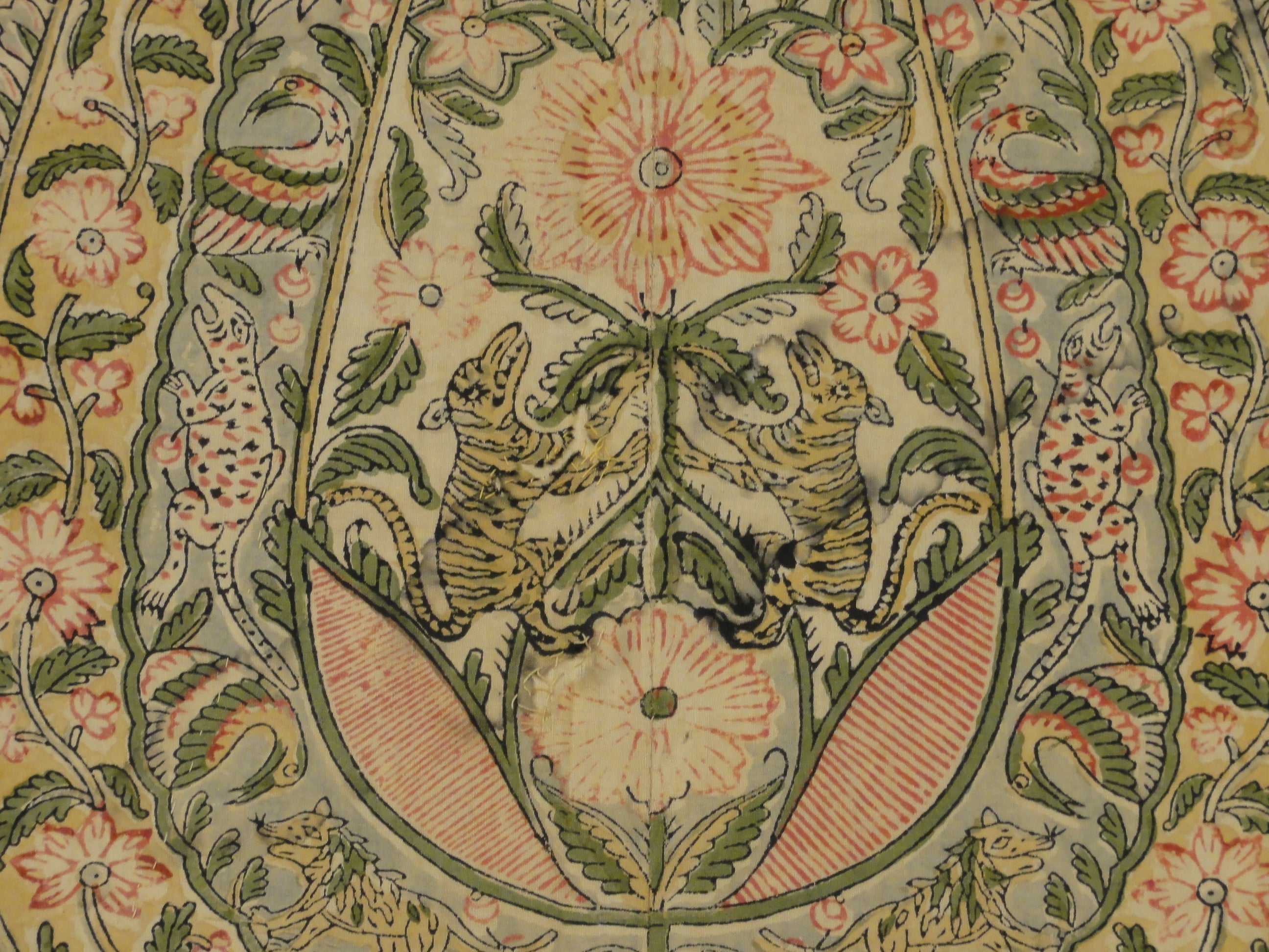 Rare Antique Mughal Palampore Textile with written cartouches 30637