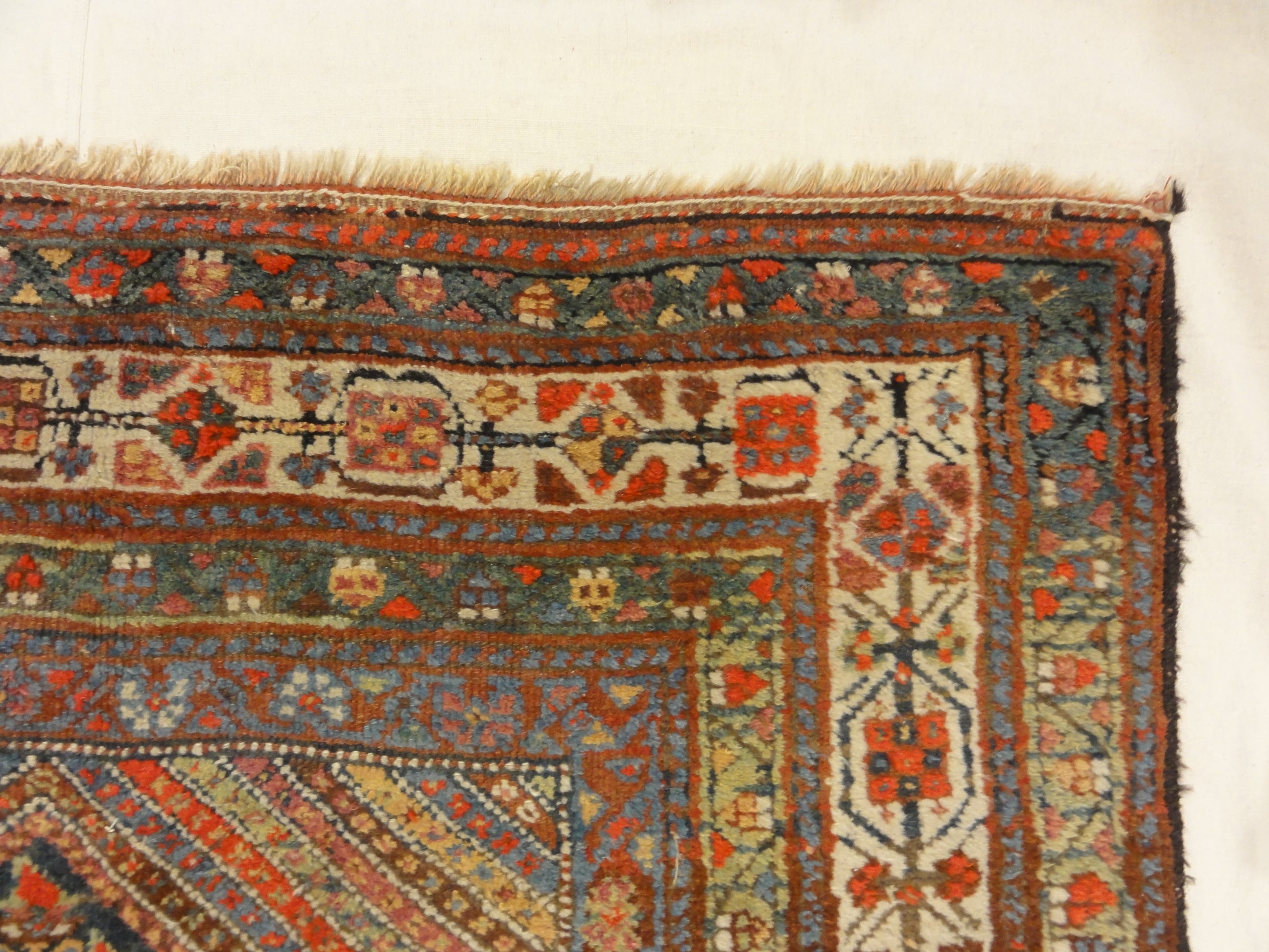 Antique Kurdish Rug 32631