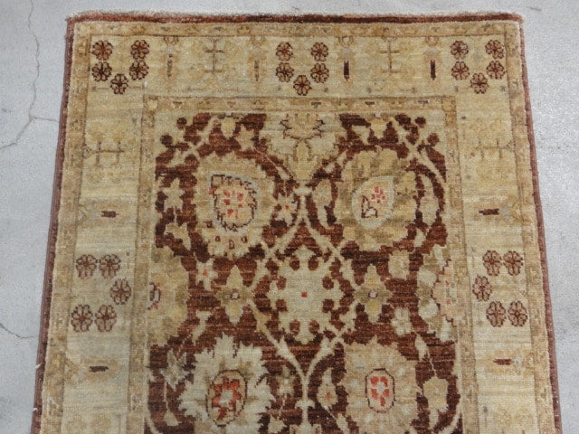 35586 Ziegler and Co. Runner