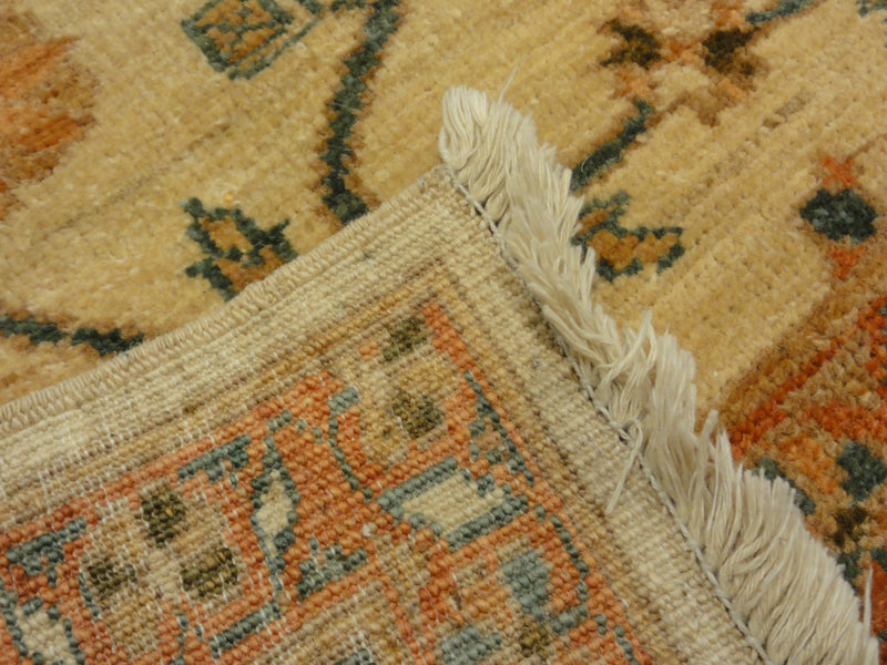 30868 Finest Farahan beige Rug