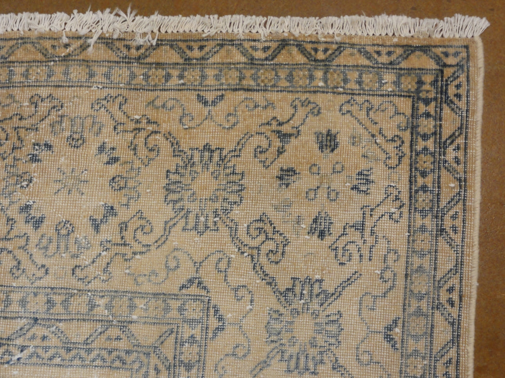 34863 Antique Tabriz
