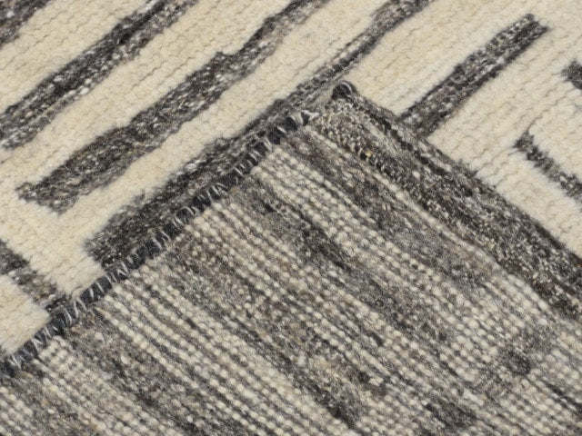 33822 Ziegler & Co Modern