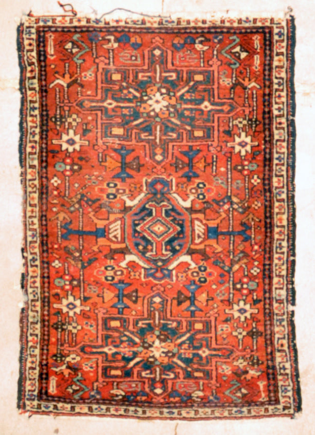 27466 Antique Heriz Rug
