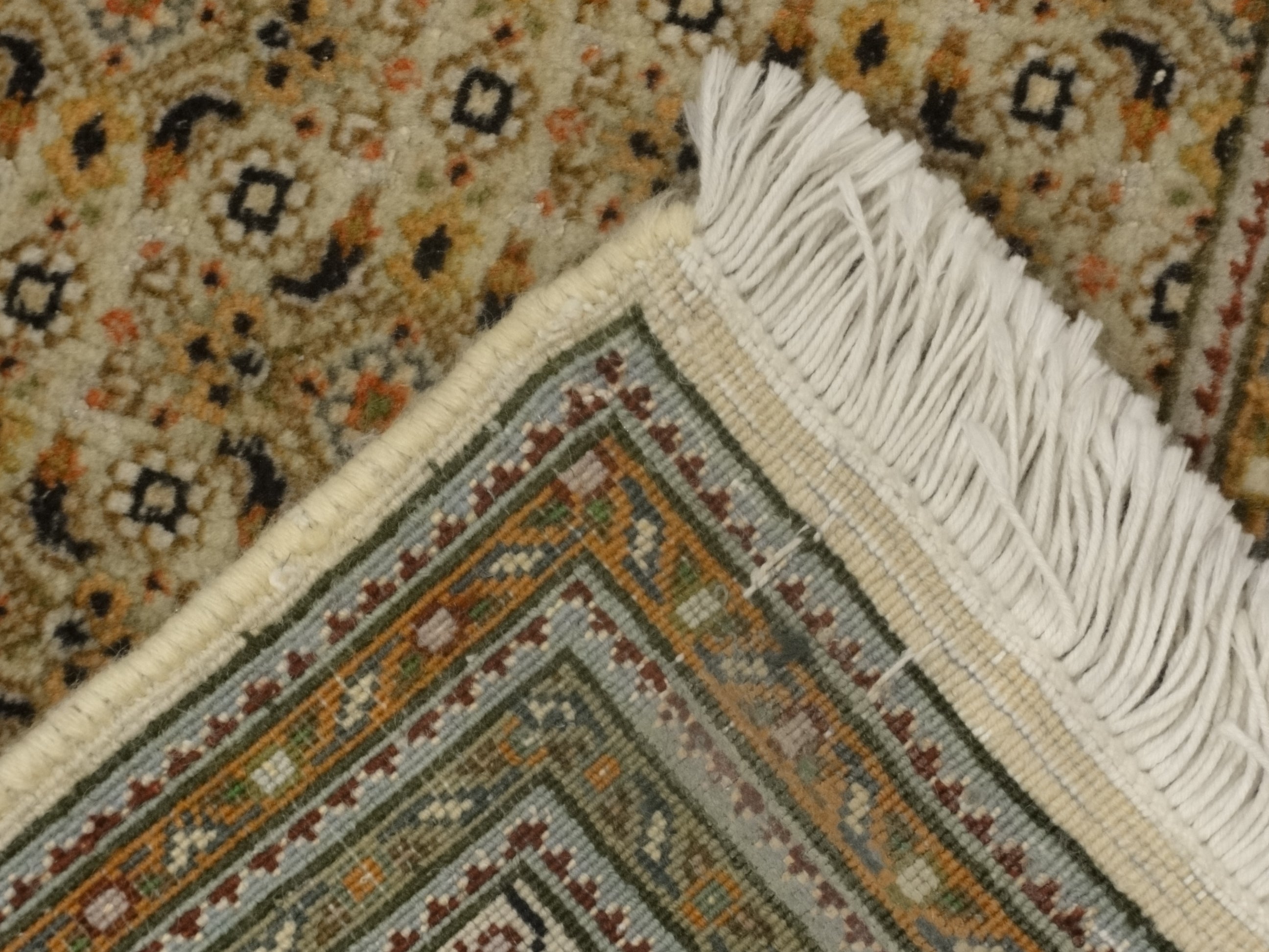 Fine Tabriz Mahi Rug 30344
