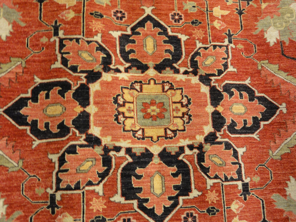 Fine Pakistani Serapi Rug 43758