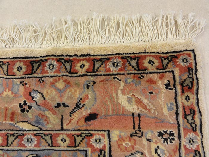 Fine Kashmiri Silk rug is a hand-knotted oriental rug from Kashmir. Kashmir rugs or carpets have intricate designs that are primarily oriental, floral style in a range of colors, sizes and quality.