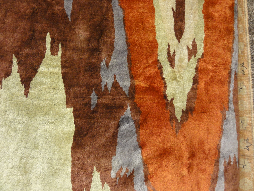 43785 Finest Silk Ikat Rug