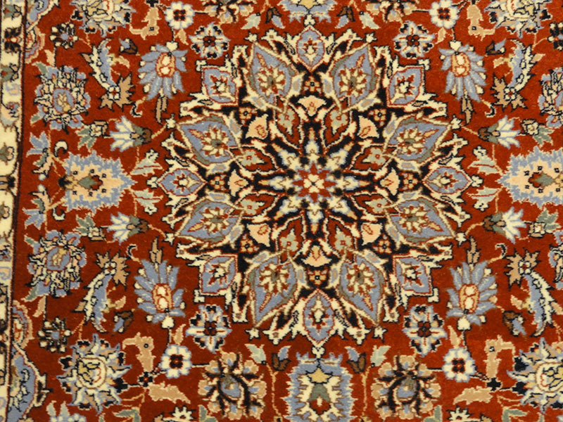 45321 Fine Classic Kashan