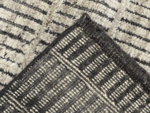 33816 Ziegler & Co Modern