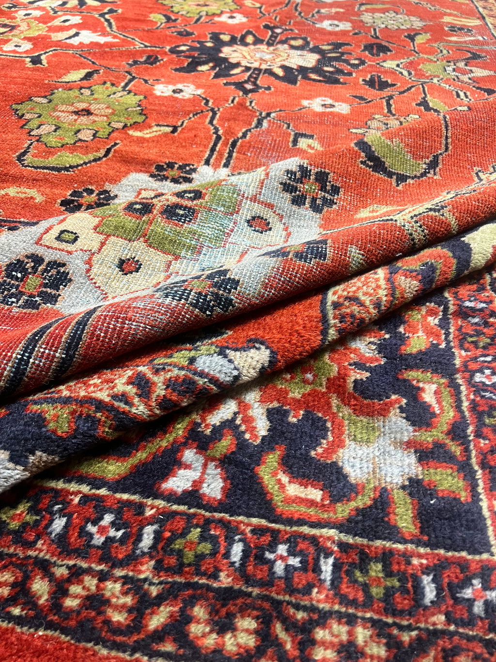 24318 Ziegler & Co. Antique Original Sultanabad