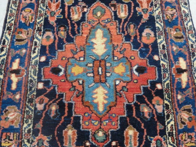 Antique Bahtiari Runner 33623