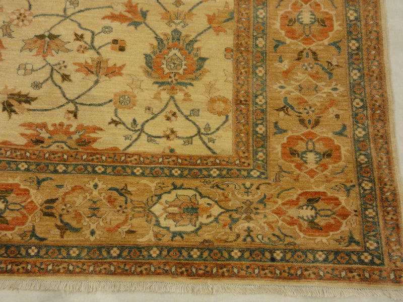 30868 Finest Farahan beige Rug