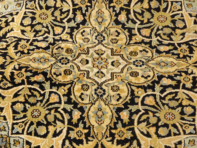 Vintage Silk Rug 32653