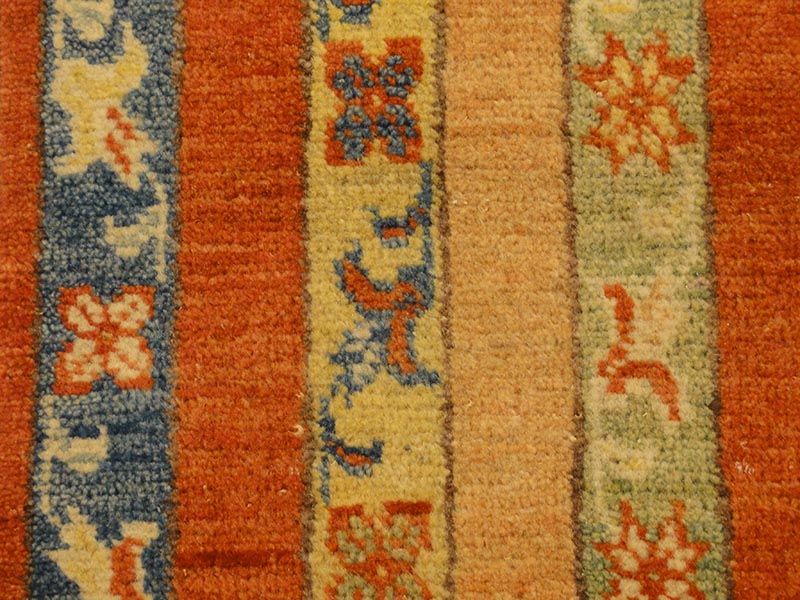 Fine Kazak Rug 32554