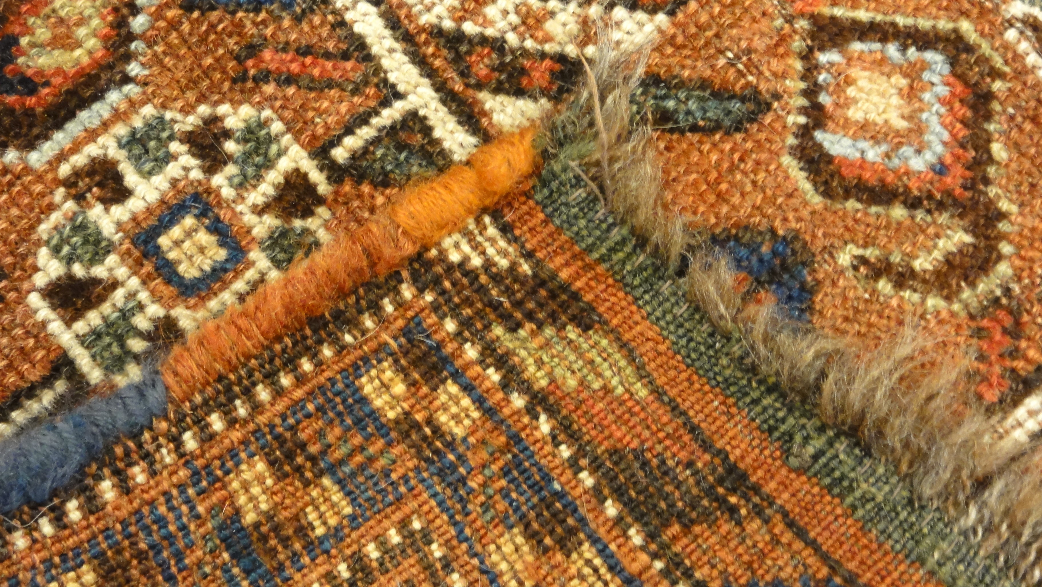 34646 Antique Khamseh Rug