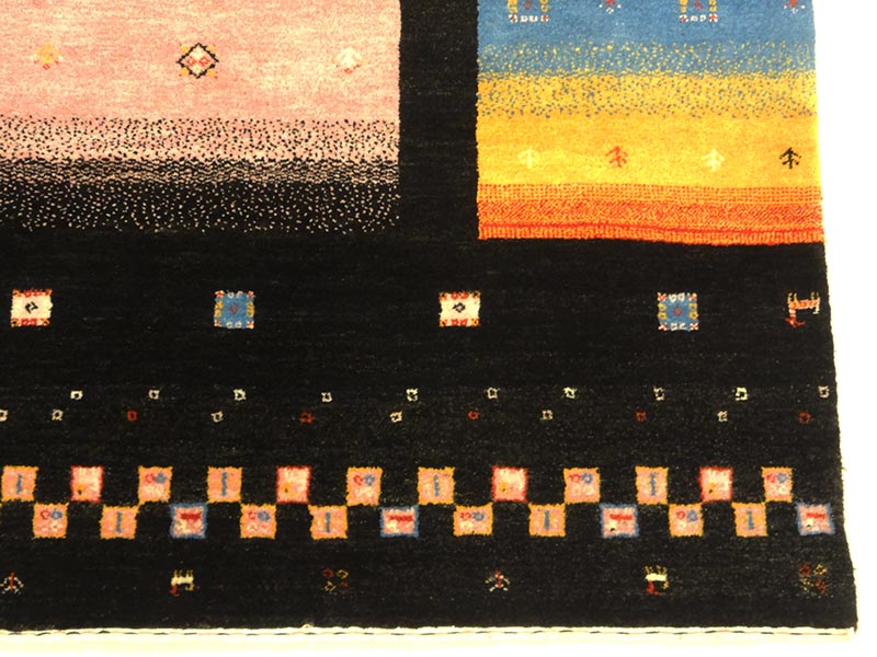 31360 Multi Modern Rug