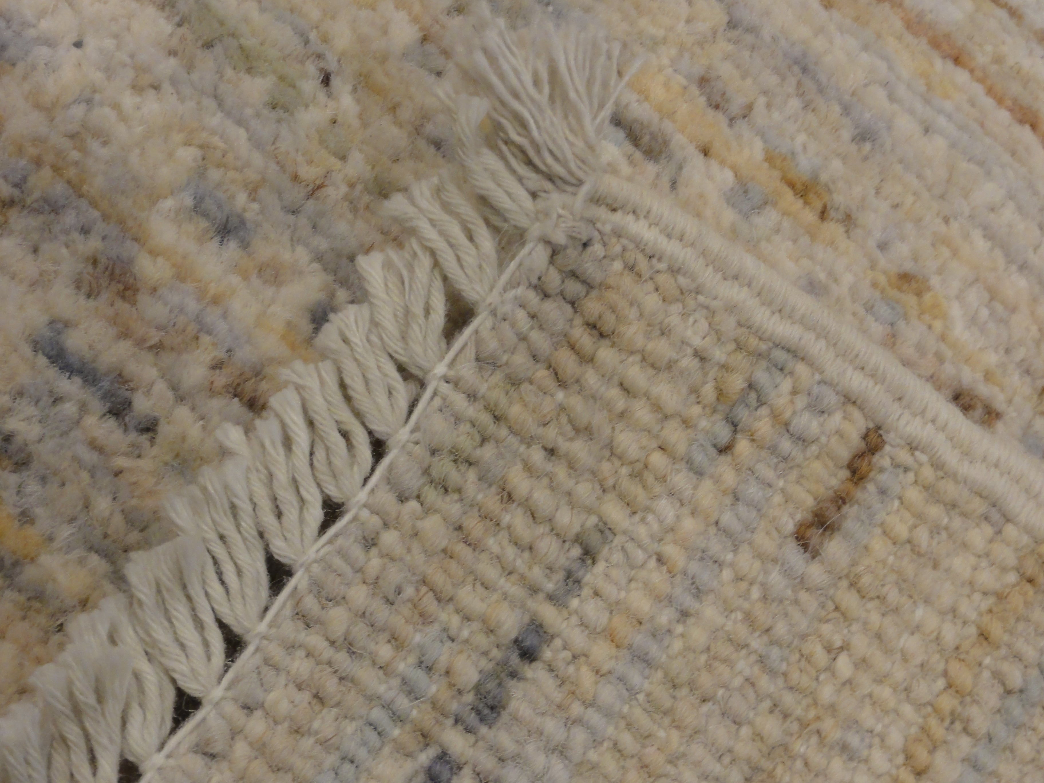 33146 Ziegler & Co Leesa Modern