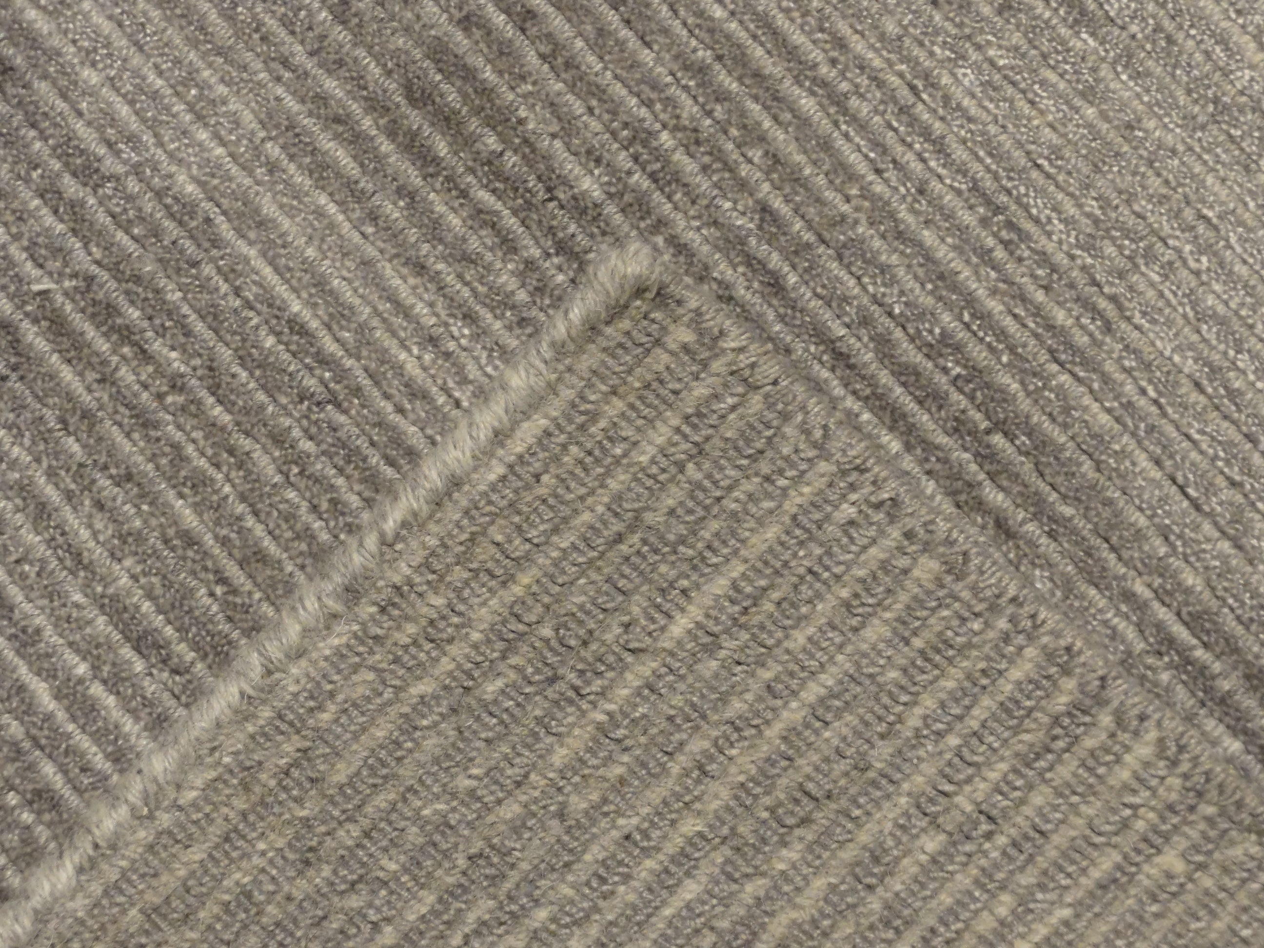 33368 Grey Modern Rug