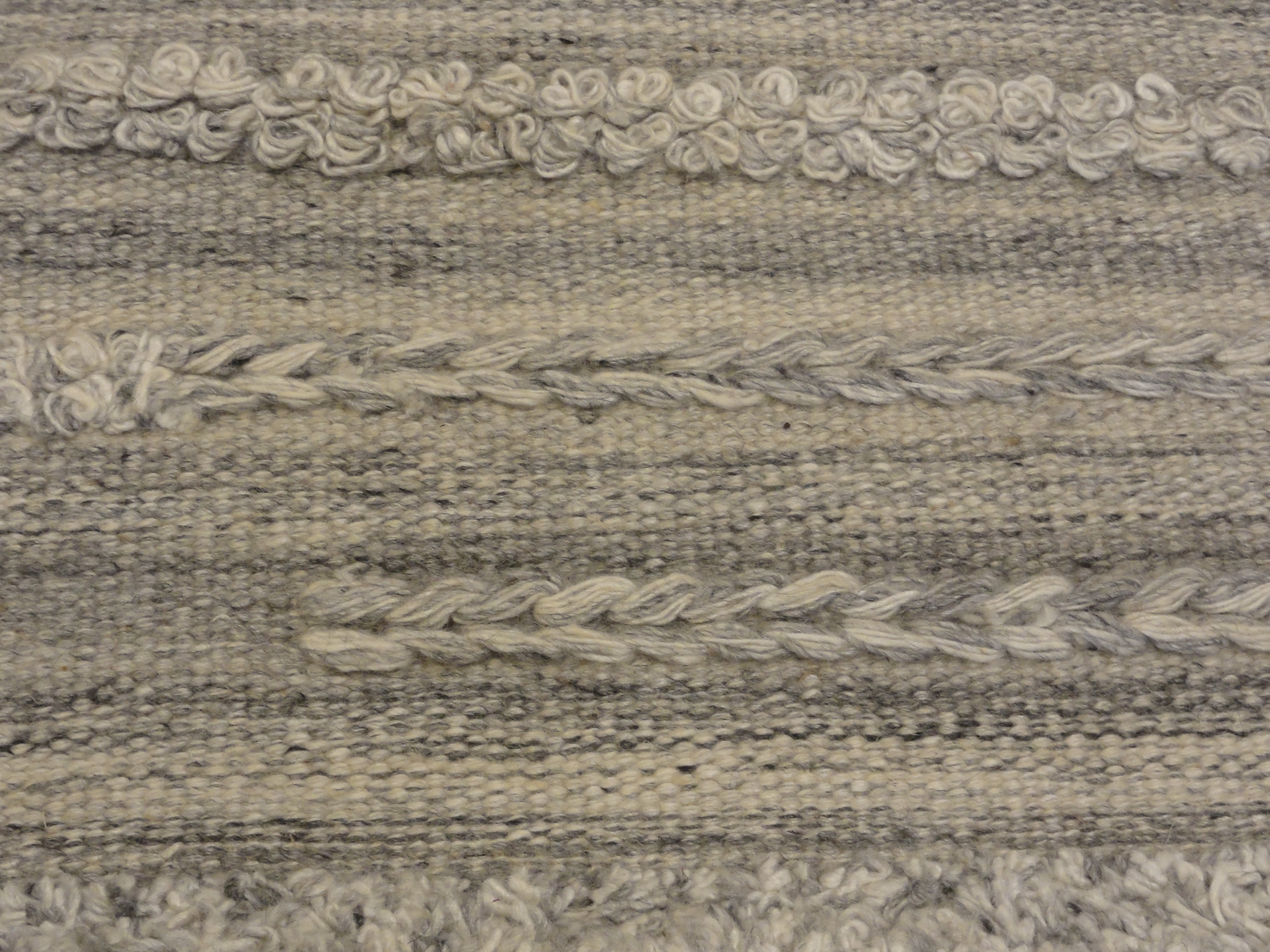 32975 Modern Grey Rug