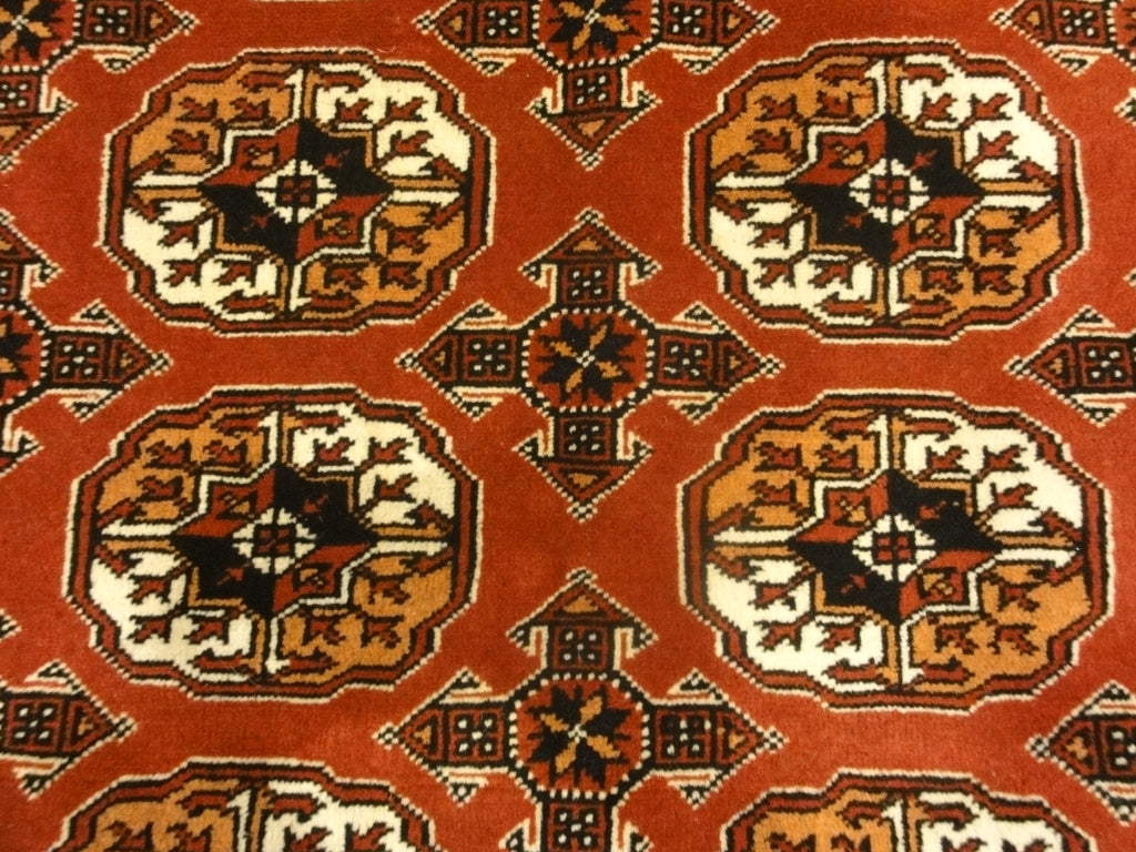 30341 Vinatge Persian Turkomen with Silk Foundation