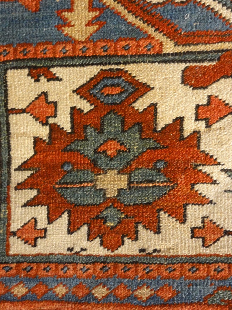 Antique Serapi Rug 35929