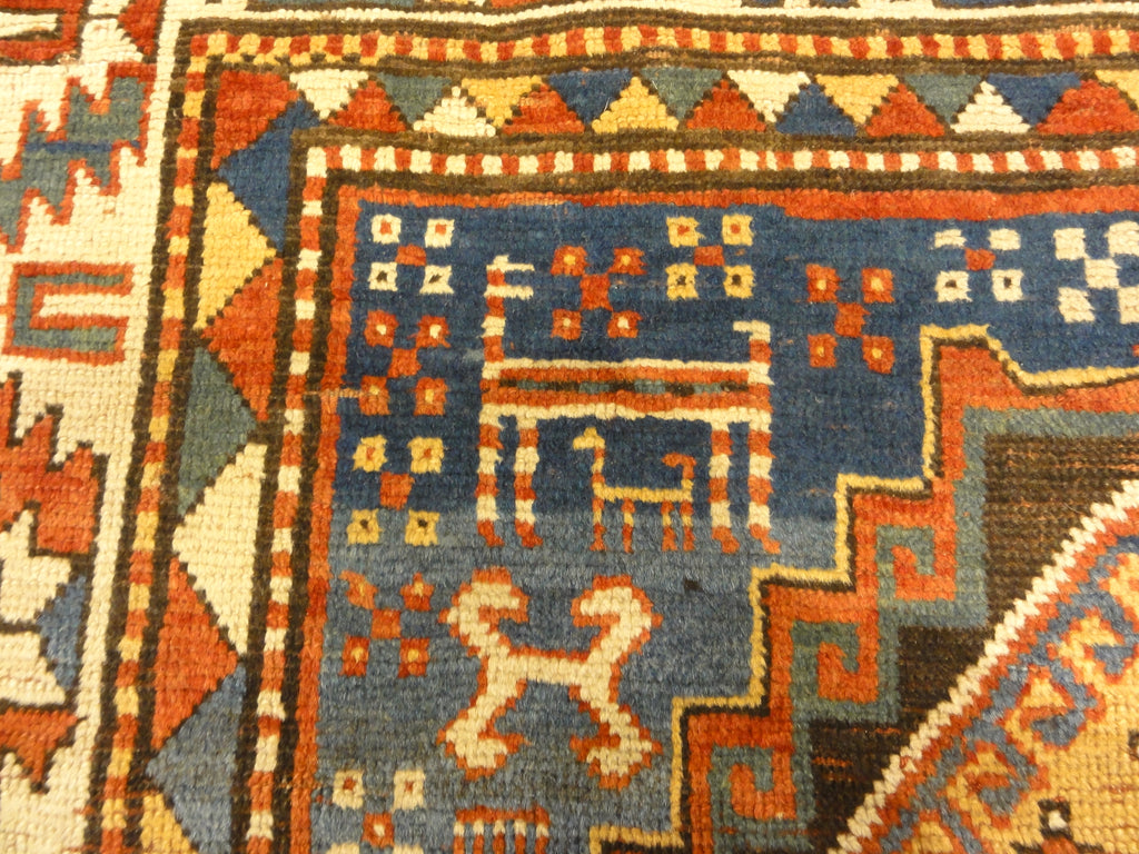 Good Quality Antique Kazak Rug from 19th Century 30488