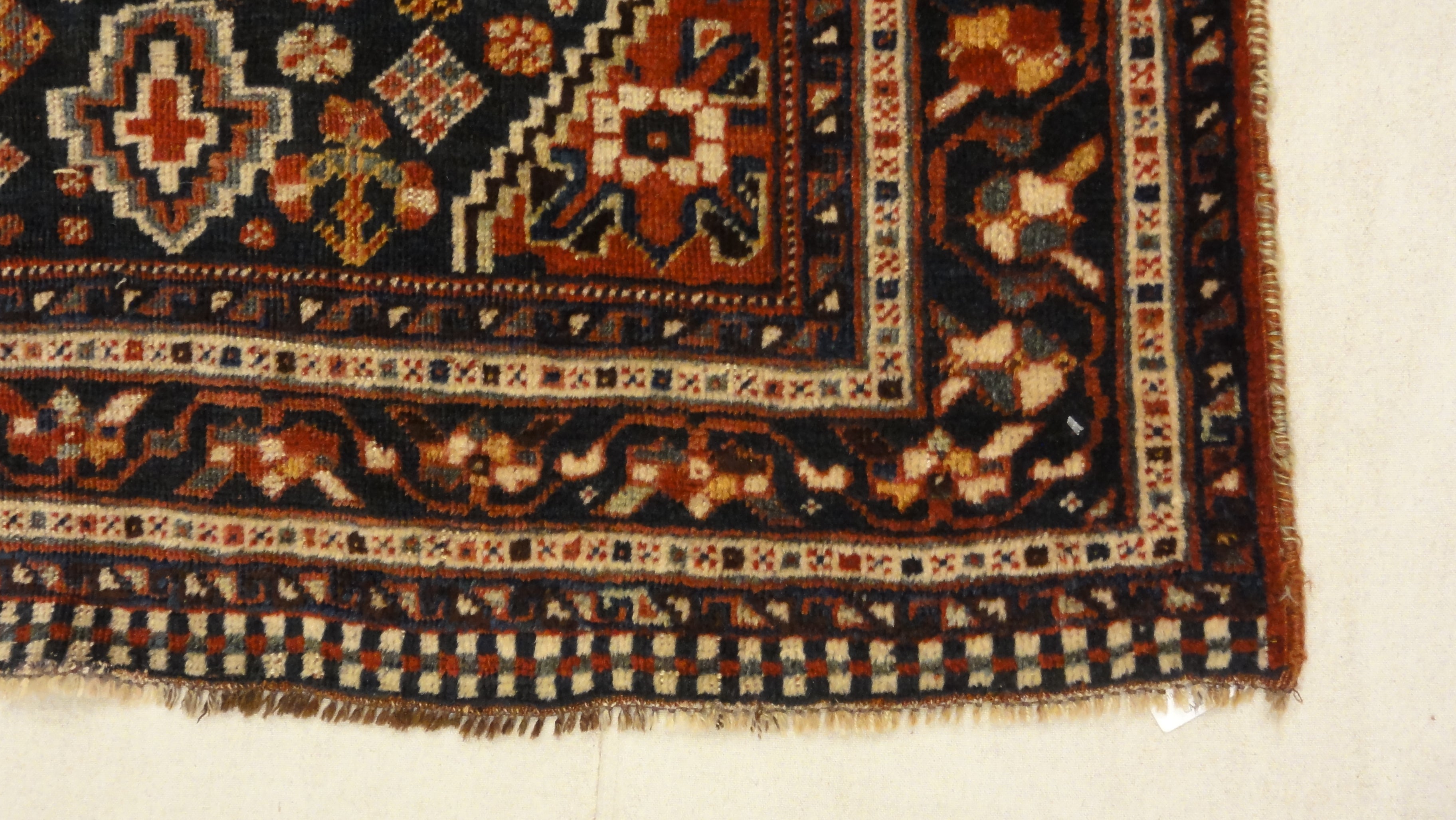 Antique Qashgai Rug 34653