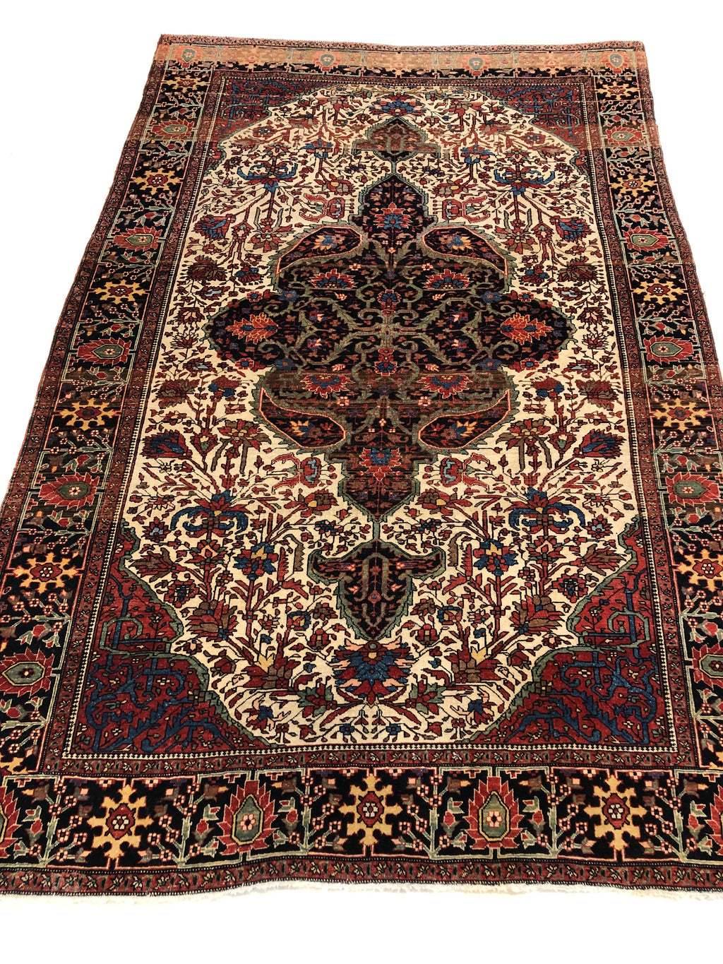 Antique Saruk Farahan Rug 37886